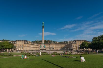 Der Schlossplatz im Zentrum von Stuttgart